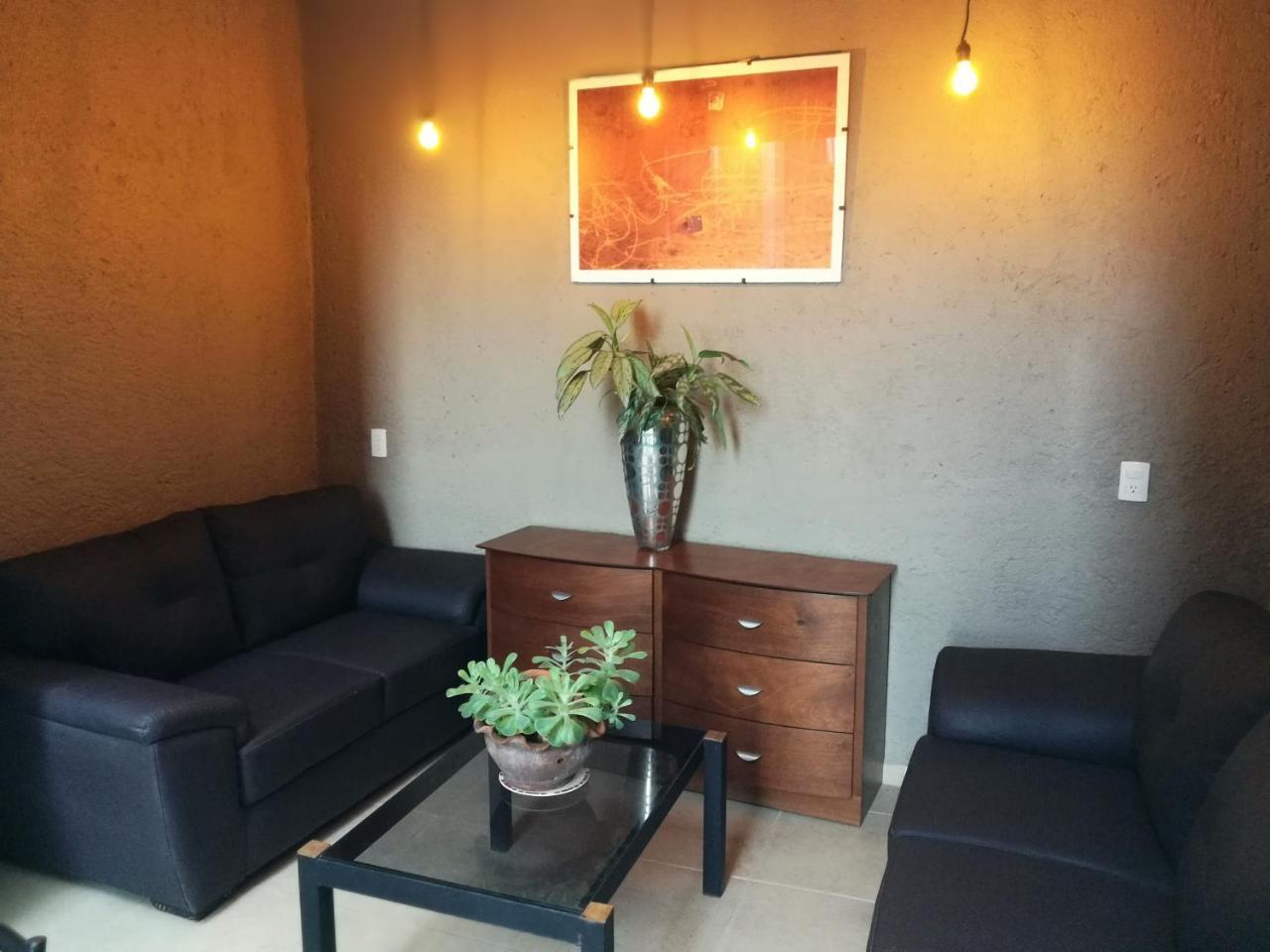 Hotel Delf-Inn Cuernavaca Exteriör bild